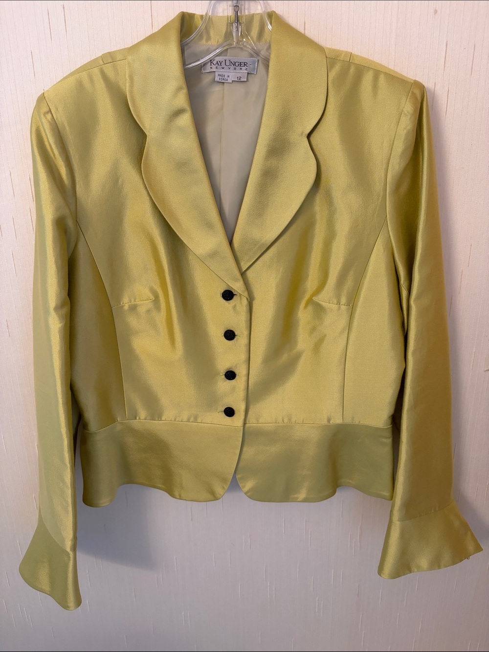 Kay Unger chartreuse Silk Tailored Blazer with Black Buttons